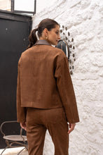 Load image into Gallery viewer, Camel Short Suede Jacket with Faux Leather Collar