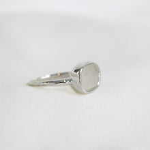 Load image into Gallery viewer, Silver Neoma Moonstone Ring