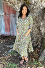 Load image into Gallery viewer, Green Mosaic Flamenco Dress with Sleeves