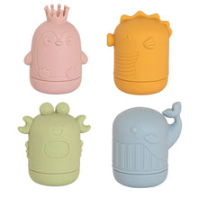 Load image into Gallery viewer, Sea Friends Squeezy Silicone Bath Toys