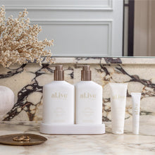 Load image into Gallery viewer, Mango &amp; Lychee The Icon Gift Set - al.ive body