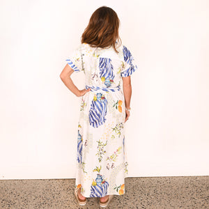 "Willow" Short Sleeve Maxi Dress in Tables in Paradise Print - Palm Cove