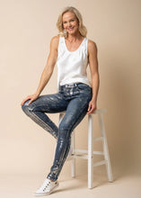 Load image into Gallery viewer, Cream Toyah Singlet