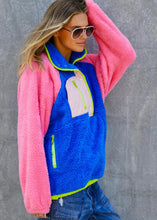 Load image into Gallery viewer, Hot Pink/Royal Blue Vintage Polar Fleece Sweat - Hammill and Co