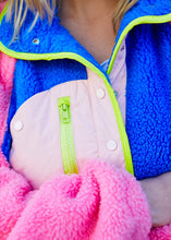 Load image into Gallery viewer, Hot Pink/Royal Blue Vintage Polar Fleece Sweat - Hammill and Co