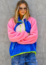 Load image into Gallery viewer, Hot Pink/Royal Blue Vintage Polar Fleece Sweat - Hammill and Co