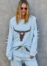 Load image into Gallery viewer, Powder Blue Vintage Western Sweat - Hammill &amp; Co