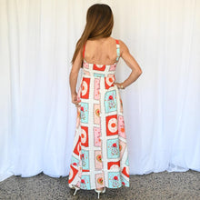 Load image into Gallery viewer, &quot;Lara&quot; Dress in Valentina Print - Palm Cove