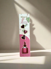 Load image into Gallery viewer, Watermelon &amp; Mint Spritz Heart Heart Felt Air Freshener