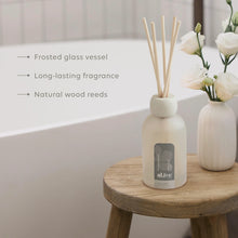 Load image into Gallery viewer, Ivory Bloom Reed Diffuser - al.ive body