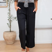 Load image into Gallery viewer, Resort Pant - Black
