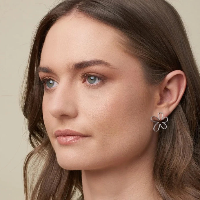 Silver Retro Flower Earrings